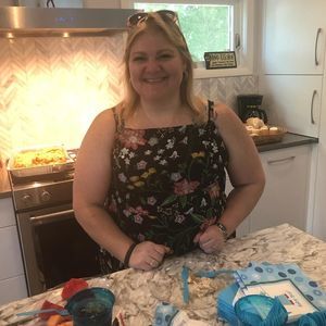 Meet your Posher, Adriane